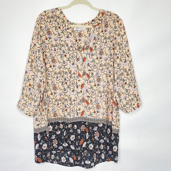 Rose + Olive Contrast Floral Print Tunic Size 1X Lightweight Spring Top Office - Picture 9 of 9